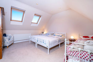 Photo 16- click for photo gallery